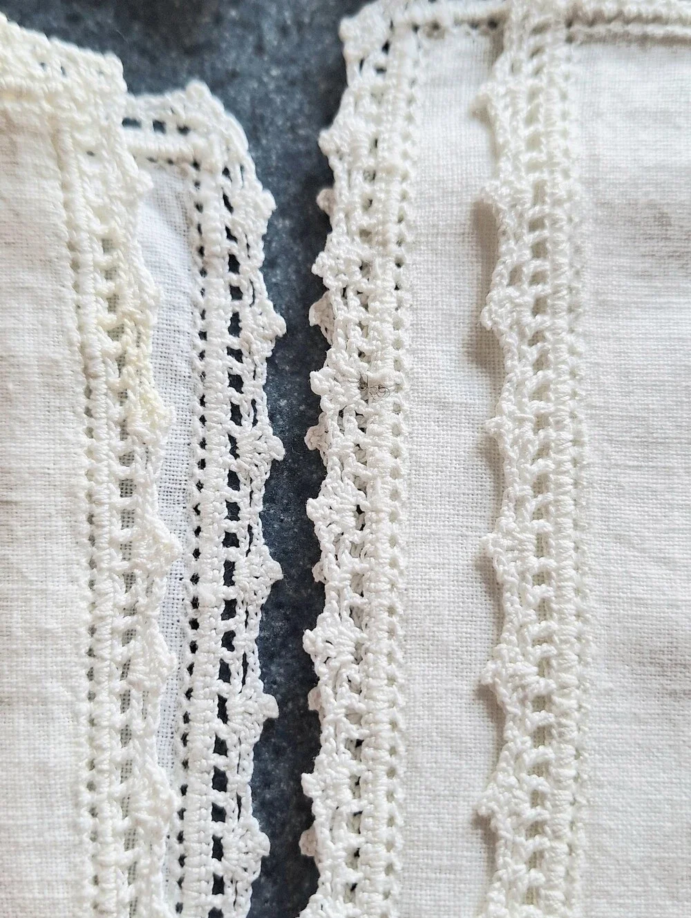 Vintage Handmade Embroidered Floral Napkins With Crochet Edges, Set of 4